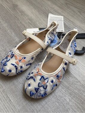 Toddler Girls H&M Ivory Mary Jane Floral Embroidered Dress Shoes